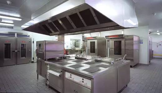 酒店叼嘿软件下载大全設備企業的挑戰和機遇