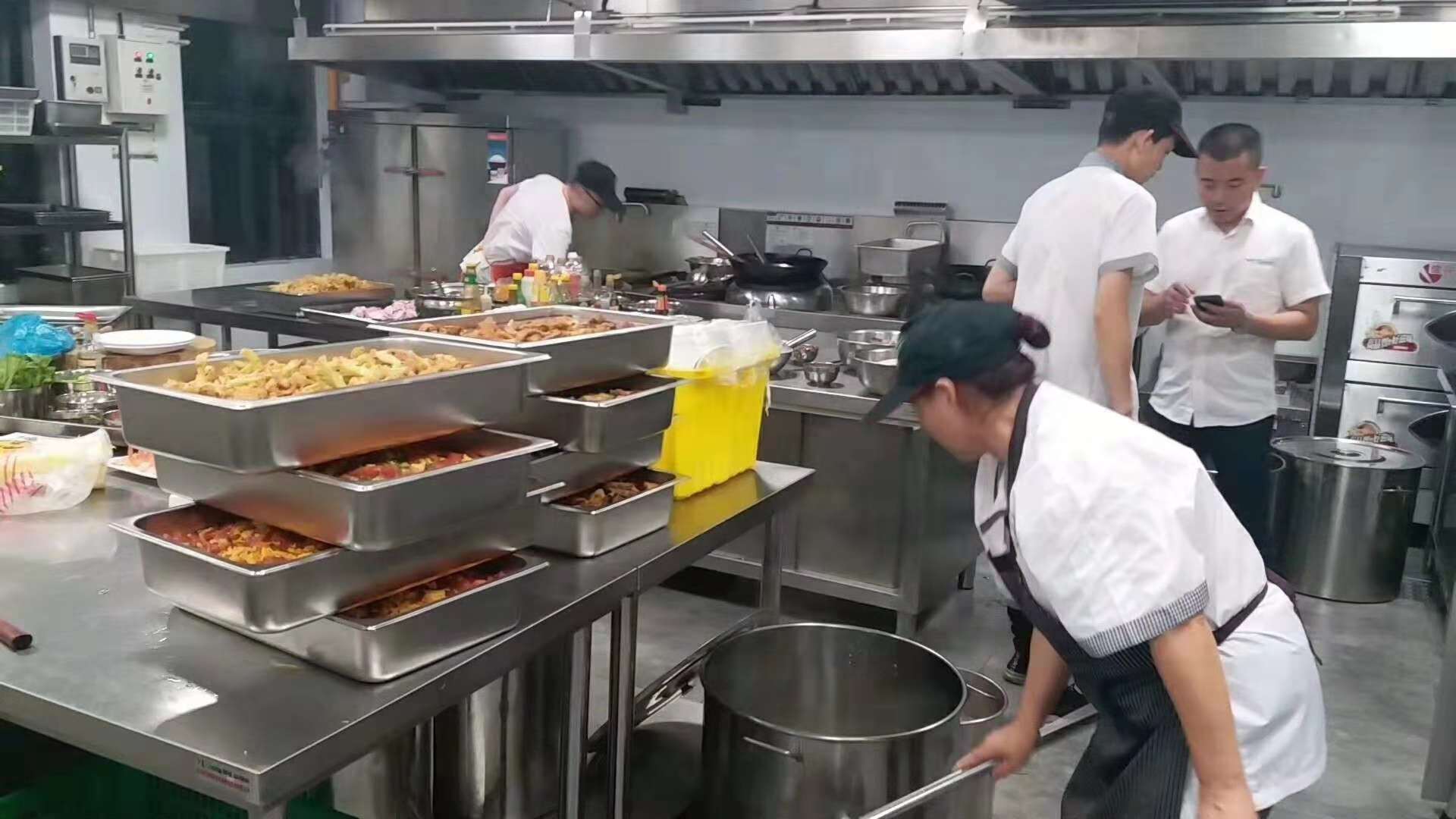 商用叼嘿软件下载大全設備