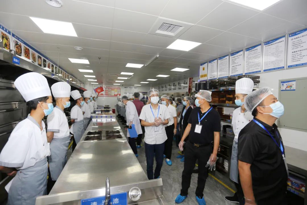 商用叼嘿软件下载大全設備