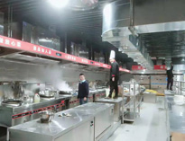 酒店叼嘿软件下载大全設備供應商告訴你如何正確使用商用油煙機